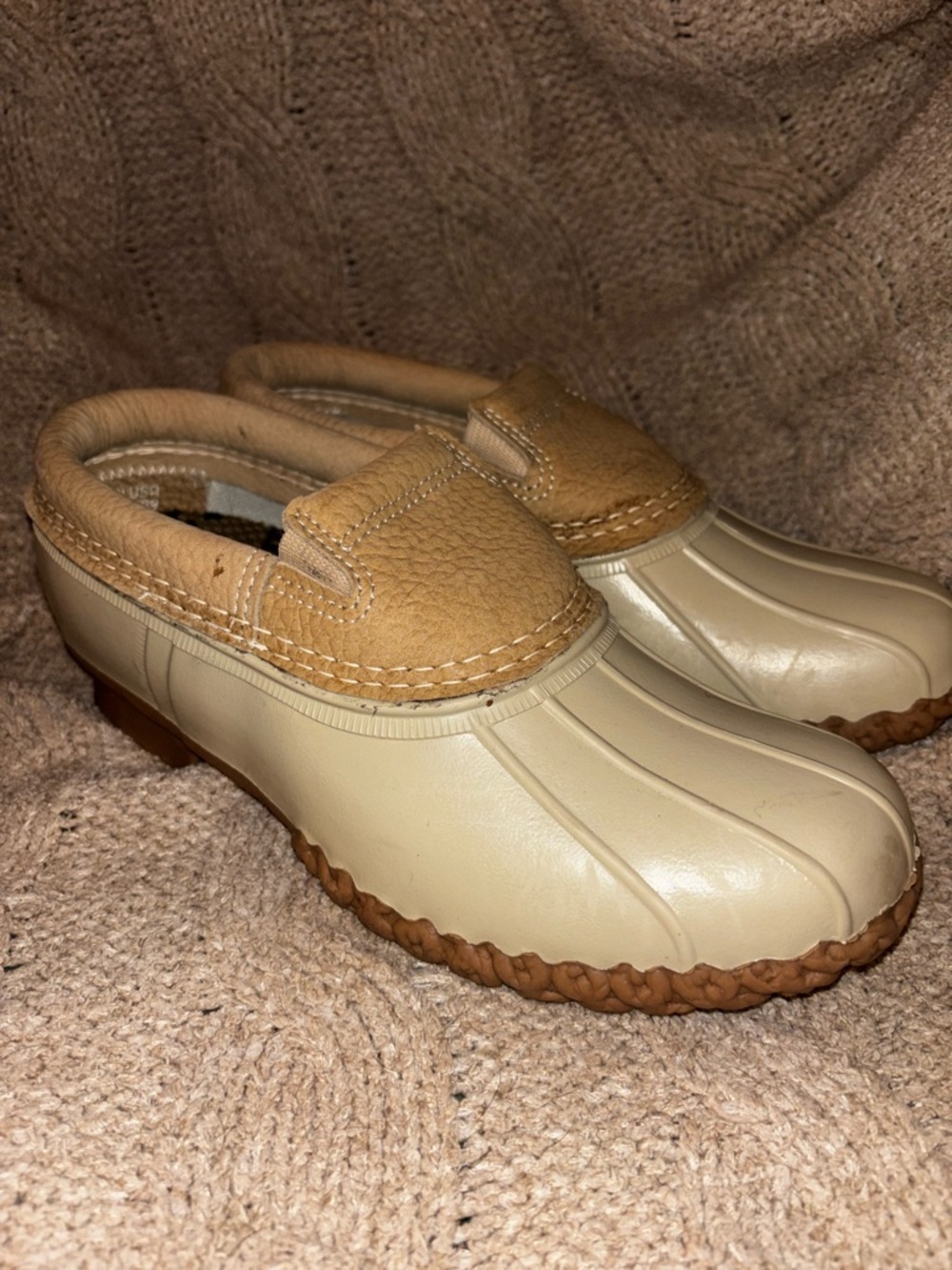 L.L. Bean Bean Boots Women’s Size 8M
Vintage 80s-90s Made in USA Tan Duck Boots